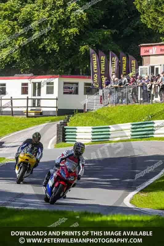 cadwell no limits trackday;cadwell park;cadwell park photographs;cadwell trackday photographs;enduro digital images;event digital images;eventdigitalimages;no limits trackdays;peter wileman photography;racing digital images;trackday digital images;trackday photos